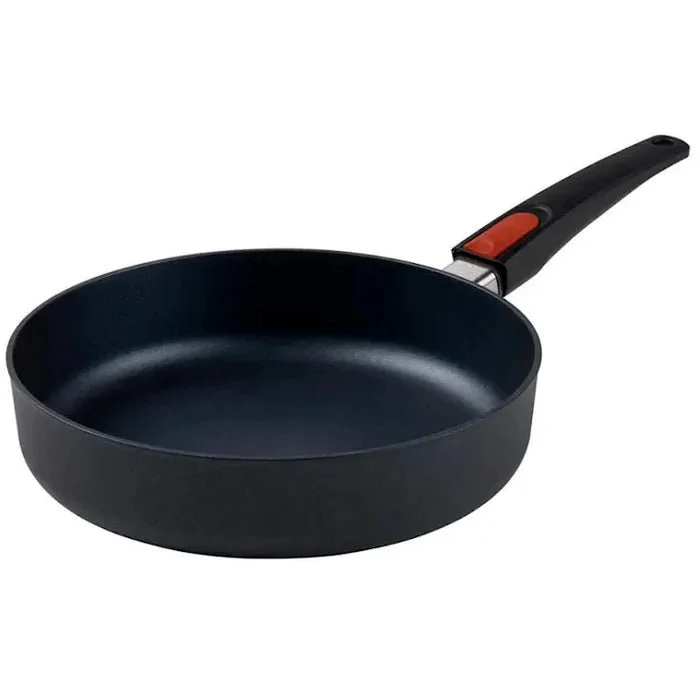 Woll Diamond Lite Traktörpanna Med Avtagbart Handtag 28 cm