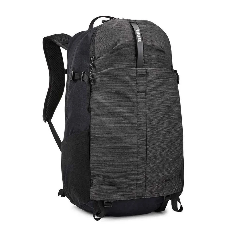 Thule Nanum 420D Nylon Oxford 18L 47cm Hiking Backpack Outdoor Travel Bag in Black
